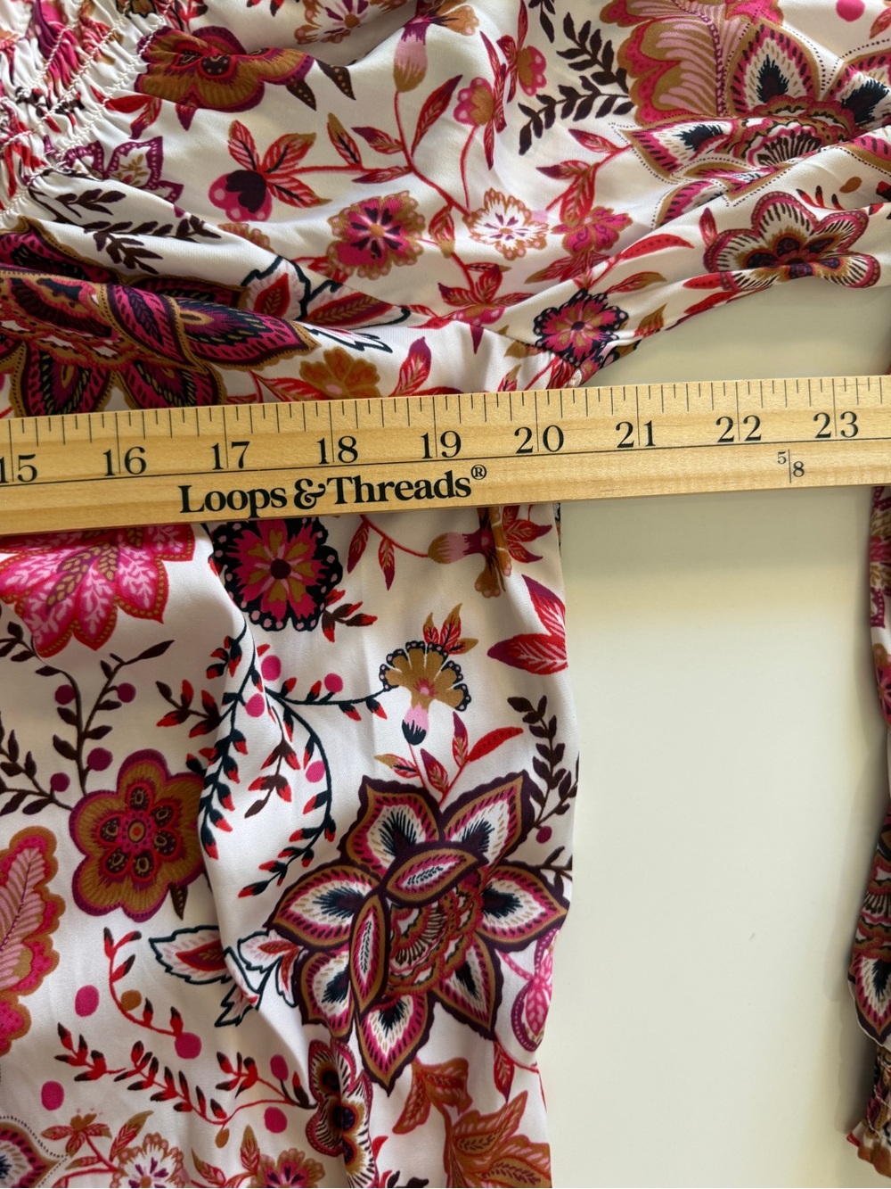 Loft Floral Smocked Peasant Blouse in Red and Pink Sz M - Picture 5 of 6